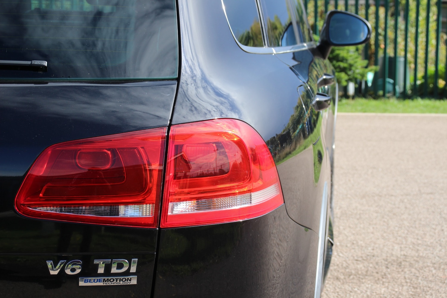 Used Volkswagen Touareg 2011 for sale - 75895050: Photo 24