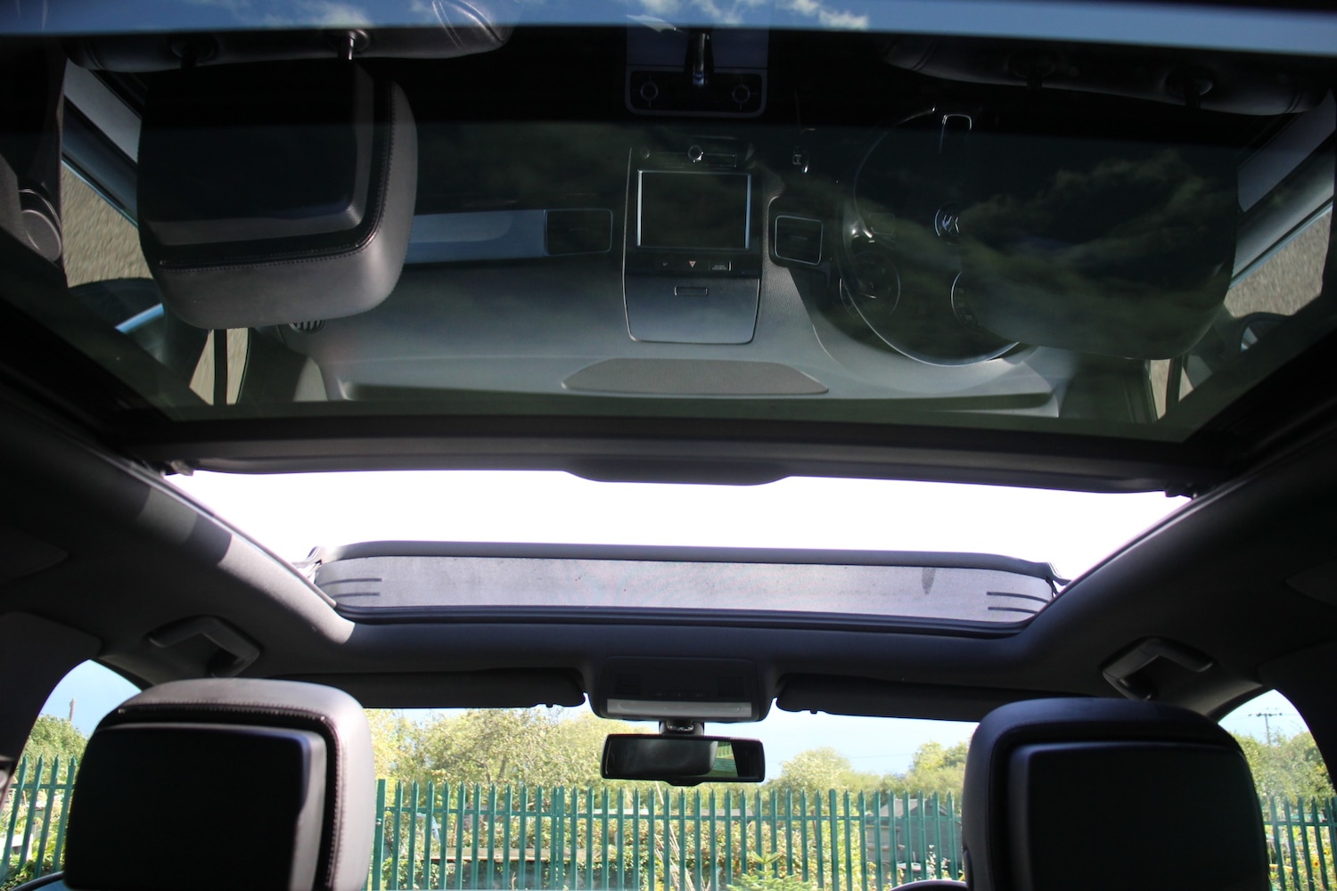 Used Volkswagen Touareg 2011 for sale - 75895050: Photo 32