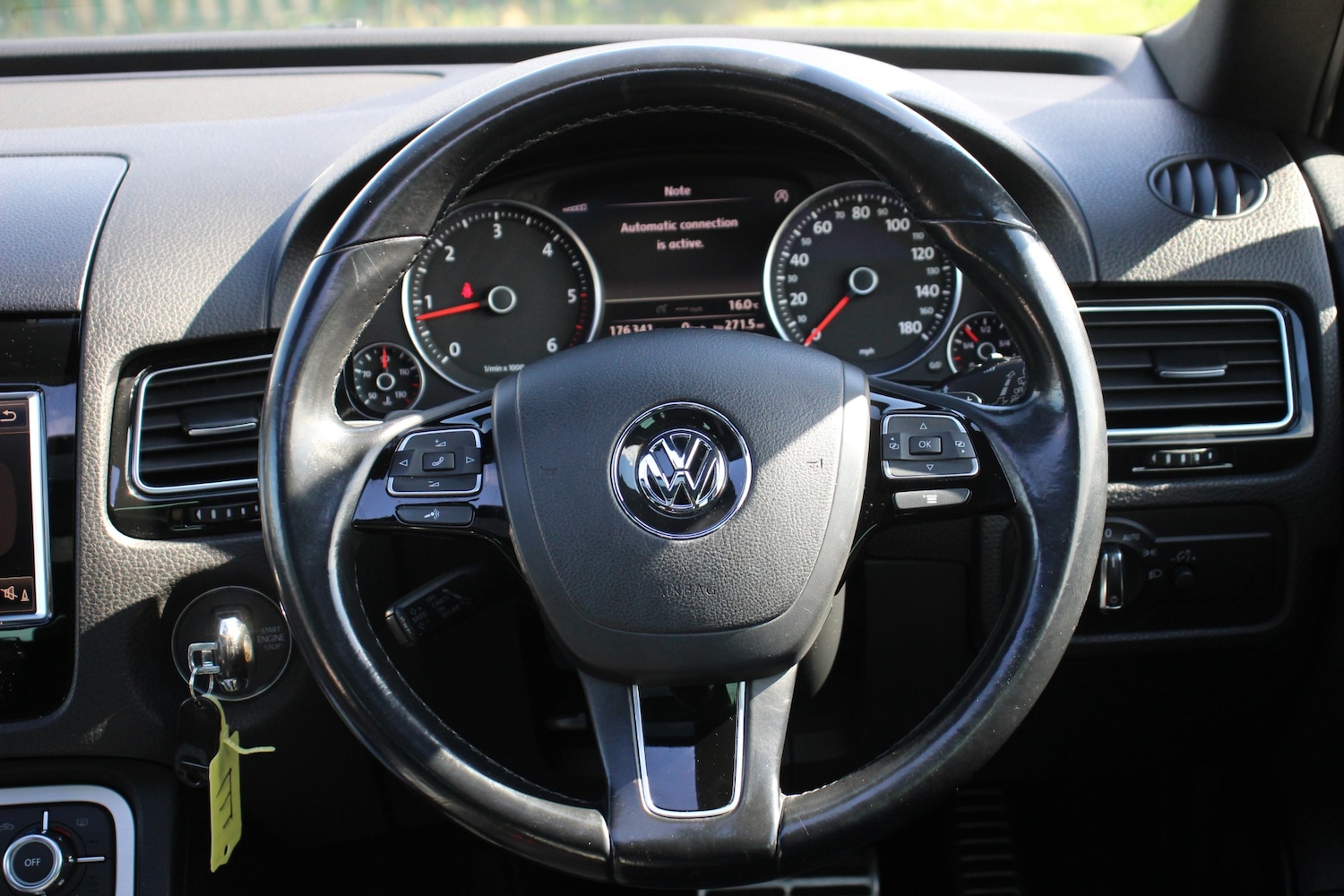 Used Volkswagen Touareg 2011 for sale - 75895050: Photo 36
