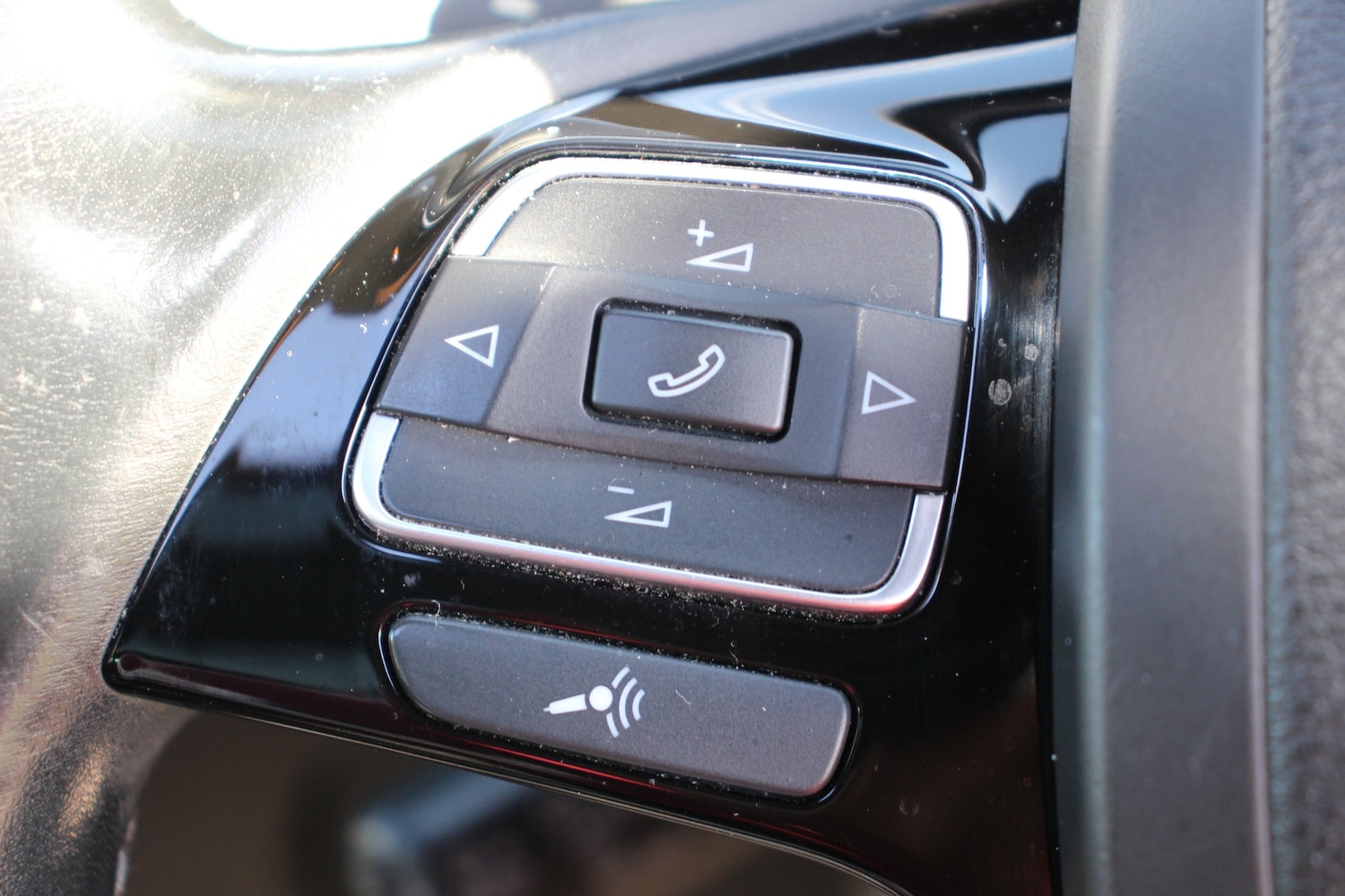 Used Volkswagen Touareg 2011 for sale - 75895050: Photo 38