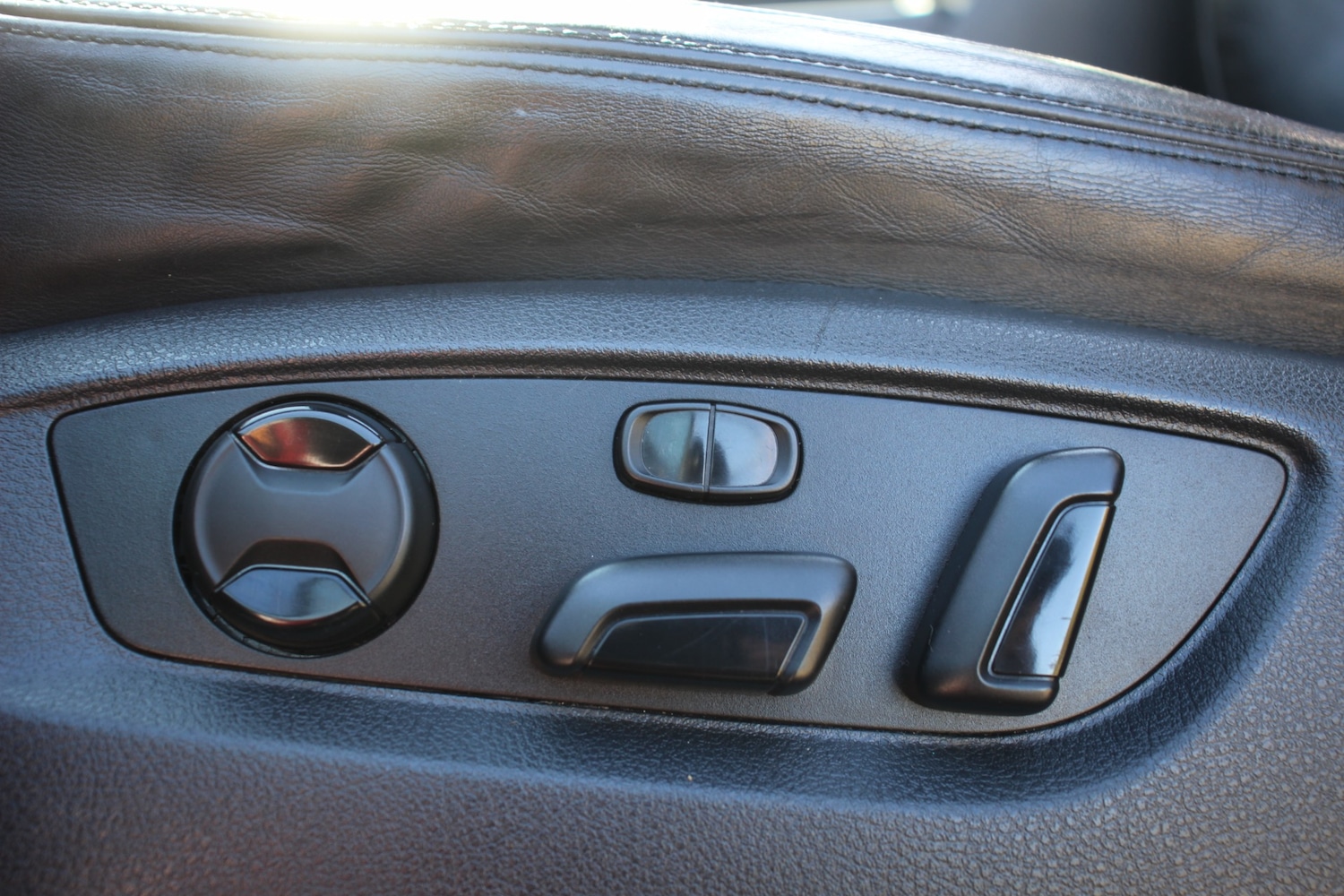 Used Volkswagen Touareg 2011 for sale - 75895050: Photo 44