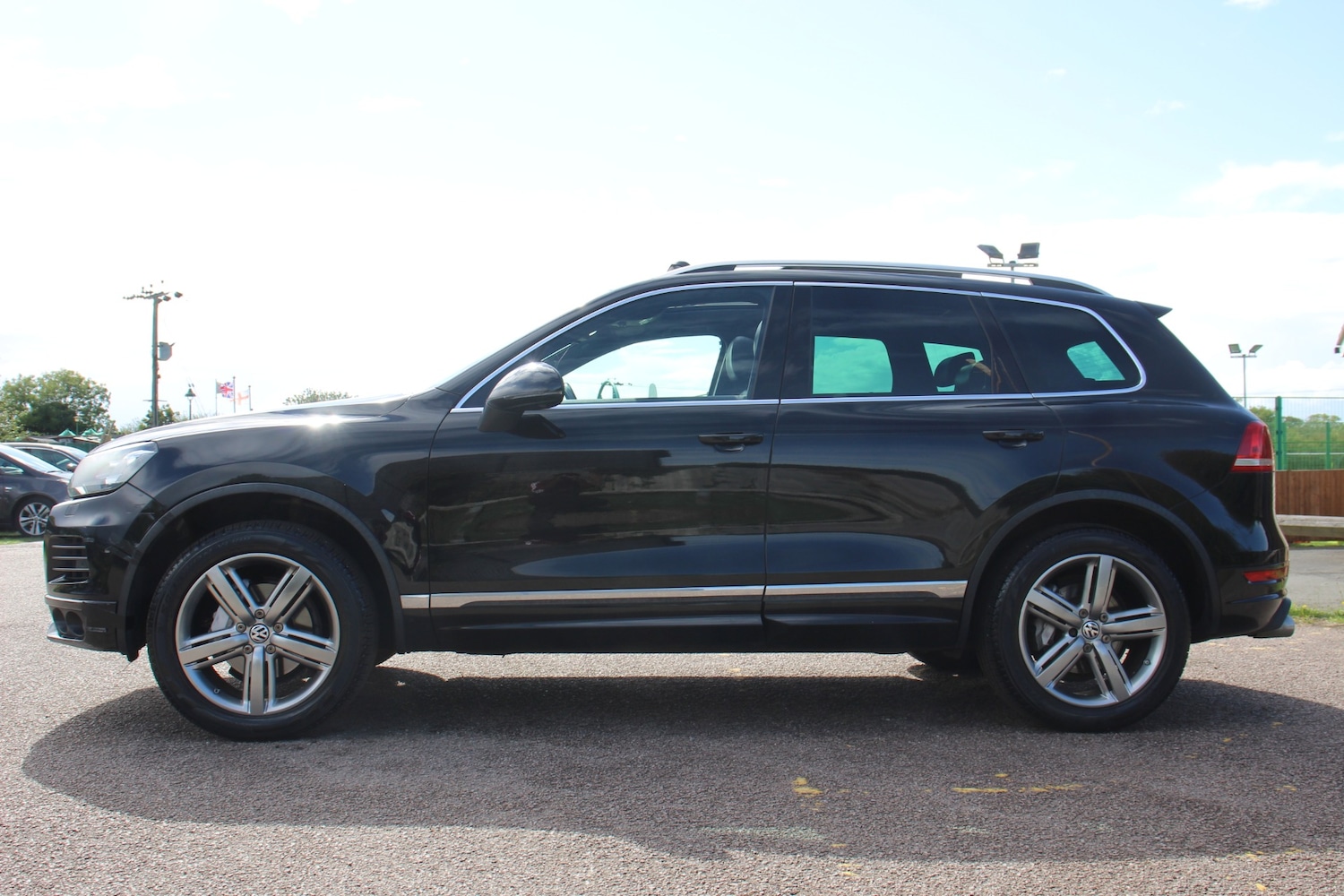 Used Volkswagen Touareg 2011 for sale - 75895050: Photo 6