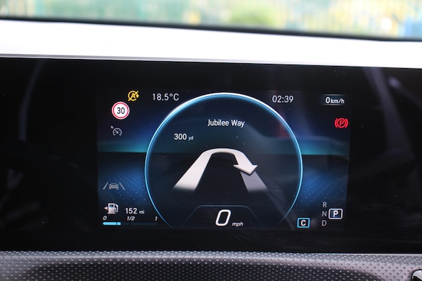 Used Mercedes-Benz A-Class 2018 for sale - 75996660: Photo 37