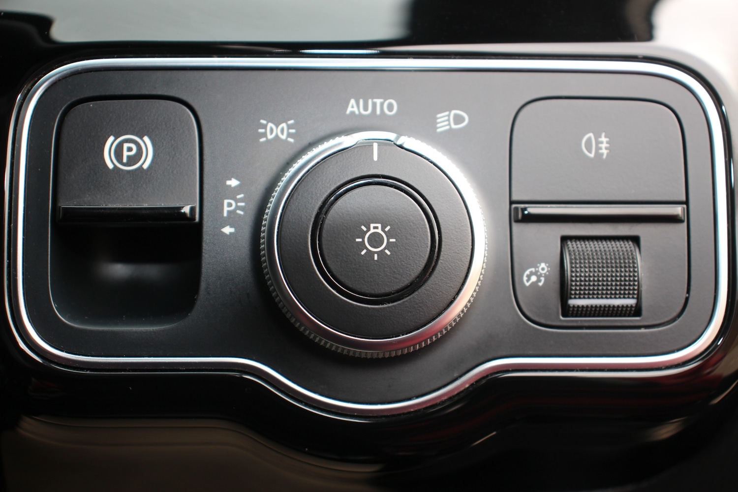 Used Mercedes-Benz A-Class 2018 for sale - 75996660: Photo 46