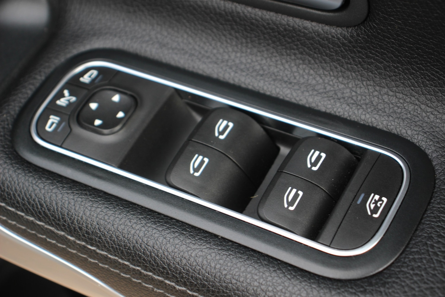 Used Mercedes-Benz A-Class 2018 for sale - 75996660: Photo 48