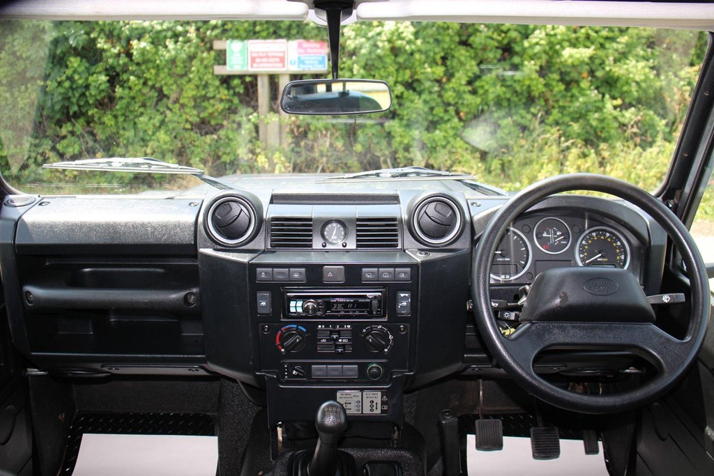 Used Land Rover Defender 2015 for sale - 78161983: Photo 14