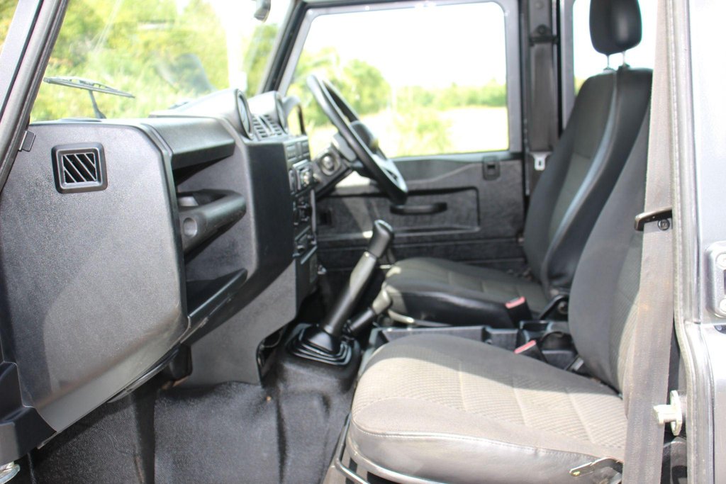 Used Land Rover Defender 2015 for sale - 78161983: Photo 16