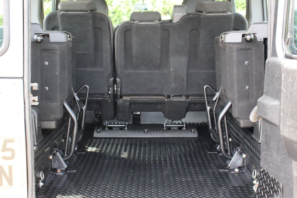 Used Land Rover Defender 2015 for sale - 78161983: Photo 18