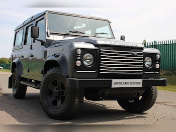 Land Rover Defender feature image