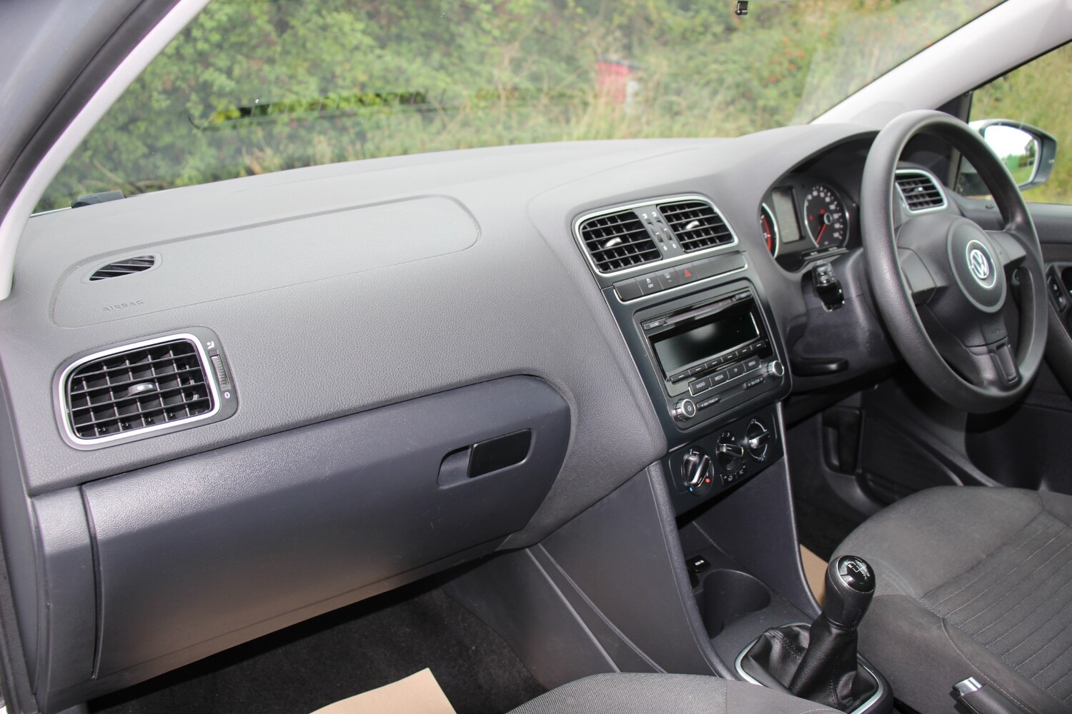 Used Volkswagen Polo 2014 for sale - 75848149: Photo 33