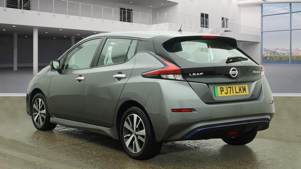 Used Nissan Leaf 2021 for sale - 77285888: Photo 10