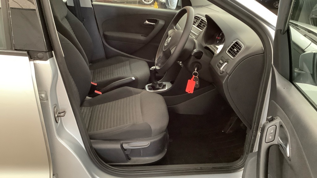 Used Volkswagen Polo 2011 for sale - 77803591: Photo 10