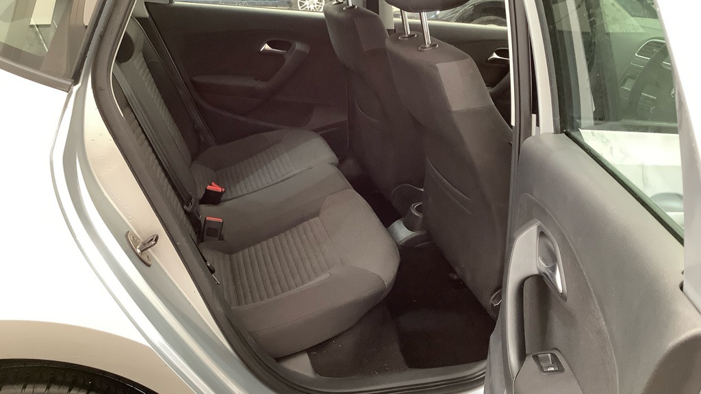 Used Volkswagen Polo 2011 for sale - 77803591: Photo 11