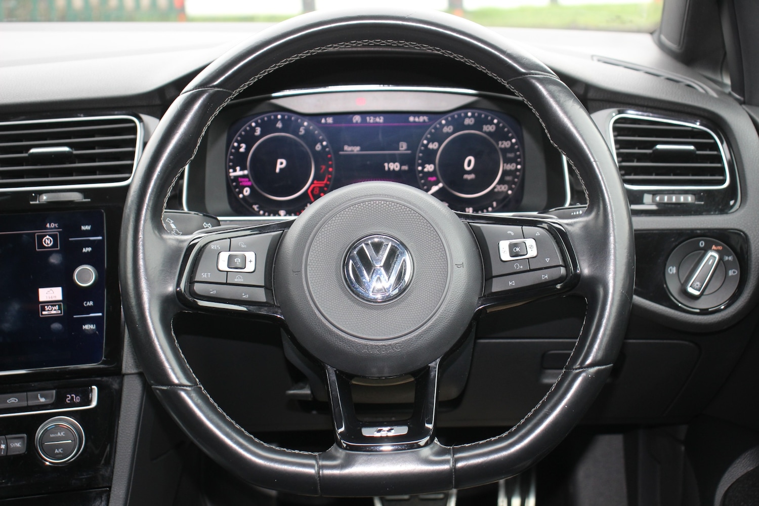 Used Volkswagen Golf 2018 for sale - 77311498: Photo 35