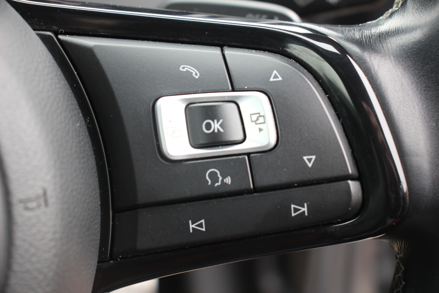 Used Volkswagen Golf 2018 for sale - 77311498: Photo 40