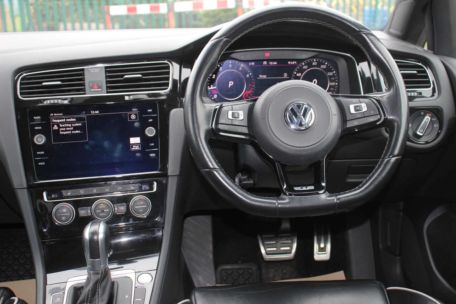 Used Volkswagen Golf 2018 for sale - 77311498: Photo 43