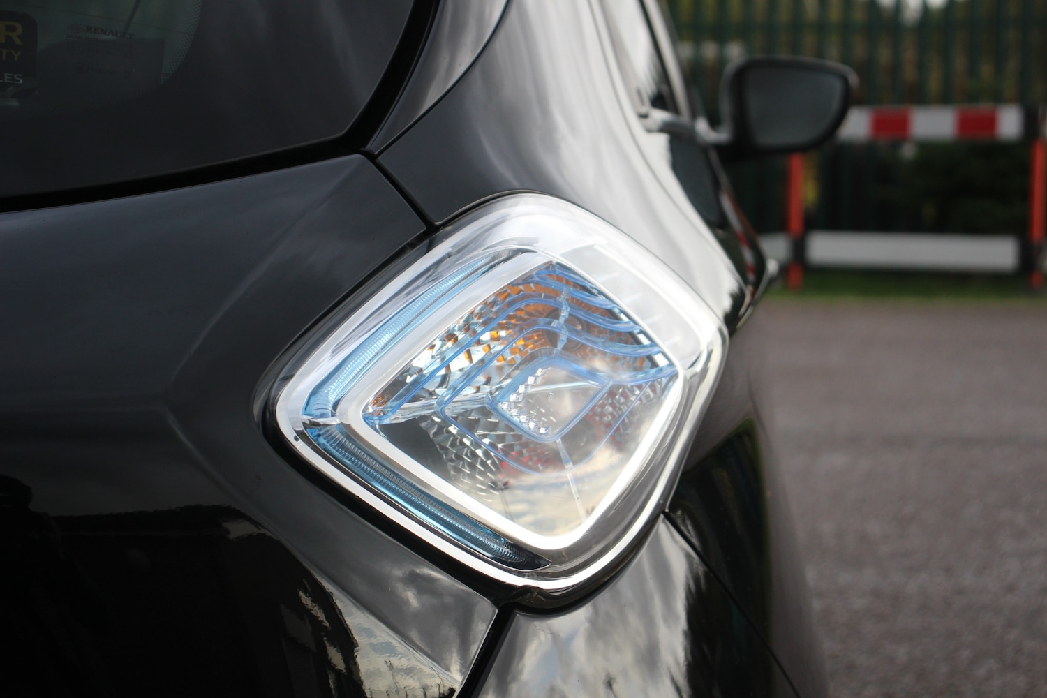 Used Renault Zoe 2019 for sale - 76265380: Photo 16