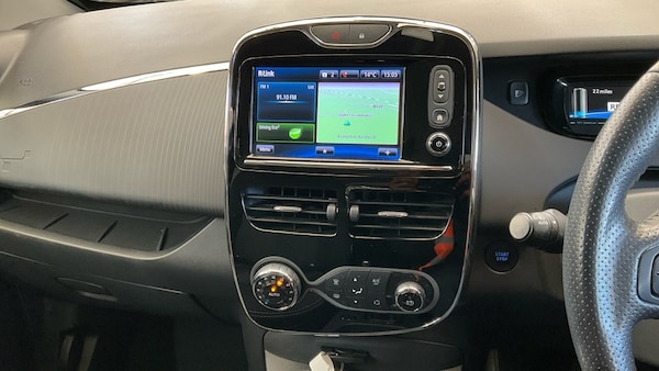 Used Renault Zoe 2019 for sale - 76265380: Photo 16
