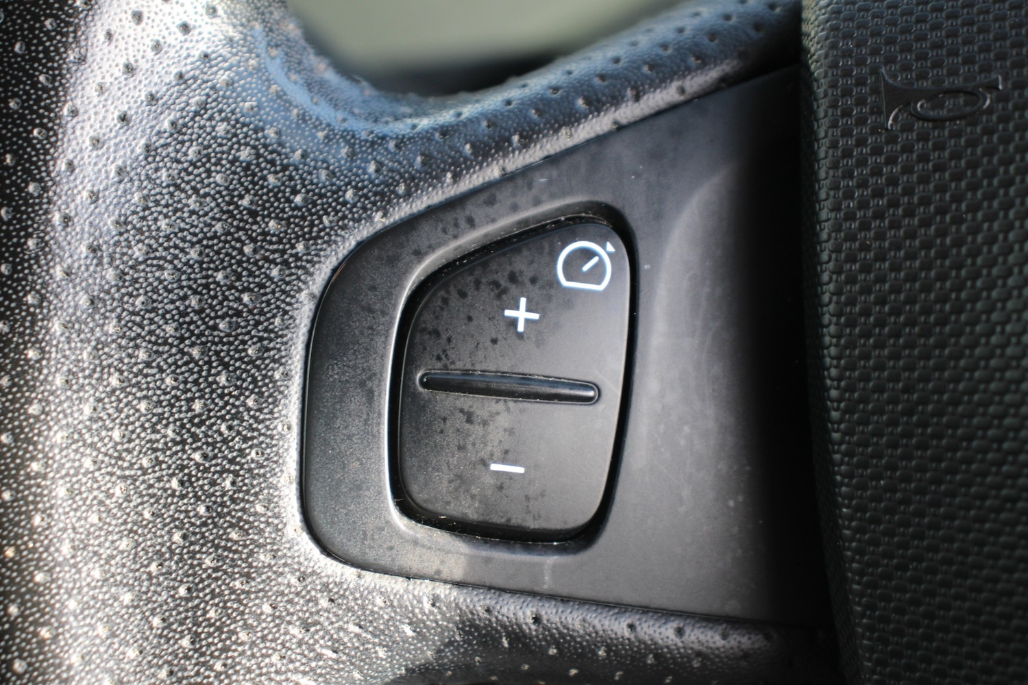 Used Renault Zoe 2019 for sale - 76265380: Photo 33