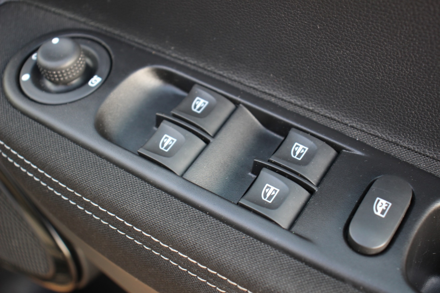 Used Renault Zoe 2019 for sale - 76265380: Photo 40