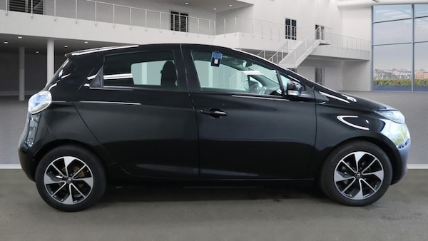 Used Renault Zoe 2019 for sale - 76265380: Photo 8