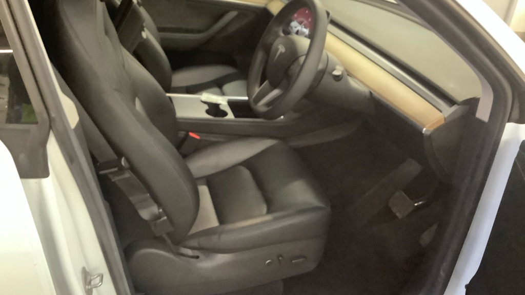 Used Tesla Model Y 2022 for sale - 77282799: Photo 13