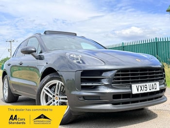 Used Porsche Macan 2019 for sale - 79032428: Photo