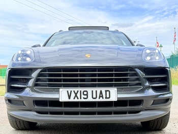Used Porsche Macan 2019 for sale - 79032428: Photo