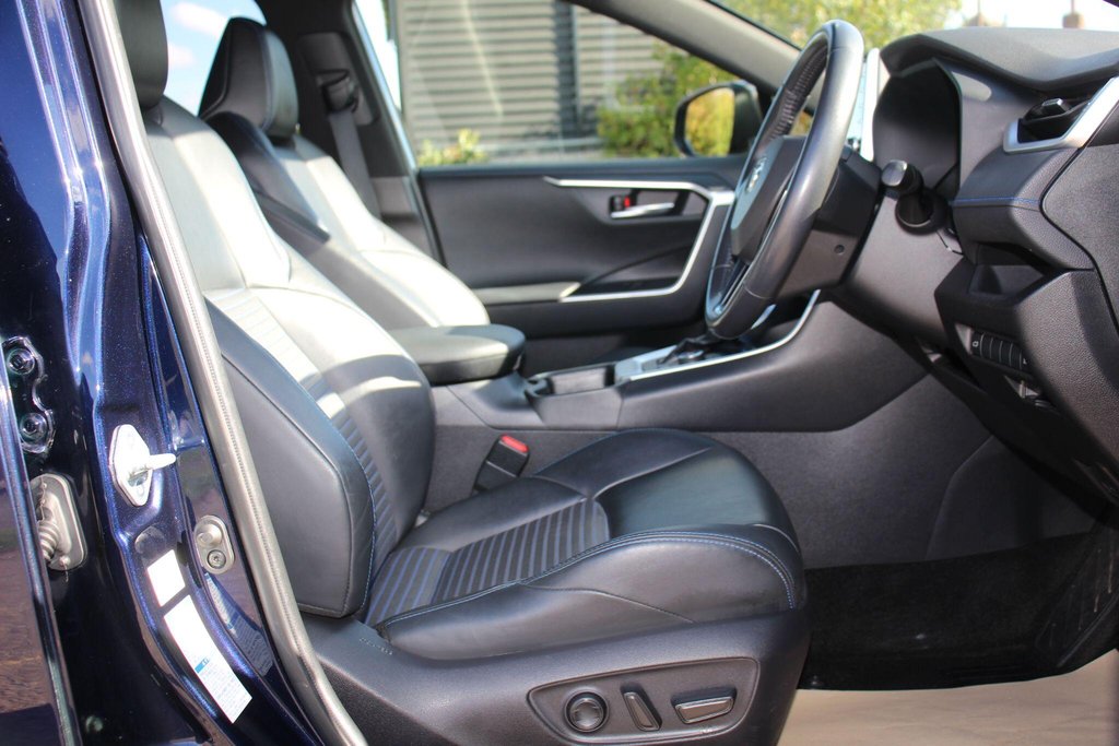 Used Toyota RAV4 2019 for sale - 78161993: Photo 13