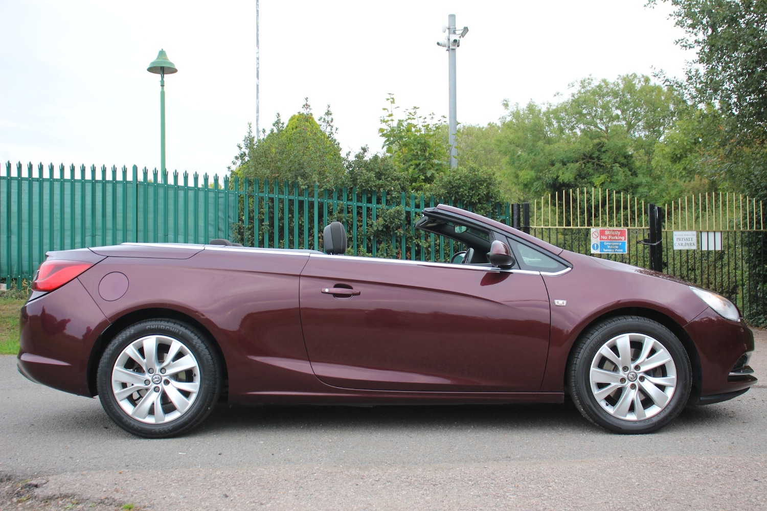 Used Vauxhall Cascada 2013 for sale - 76115265: Photo 11