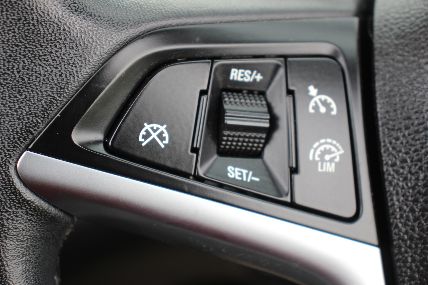 Used Vauxhall Cascada 2013 for sale - 76115265: Photo 47