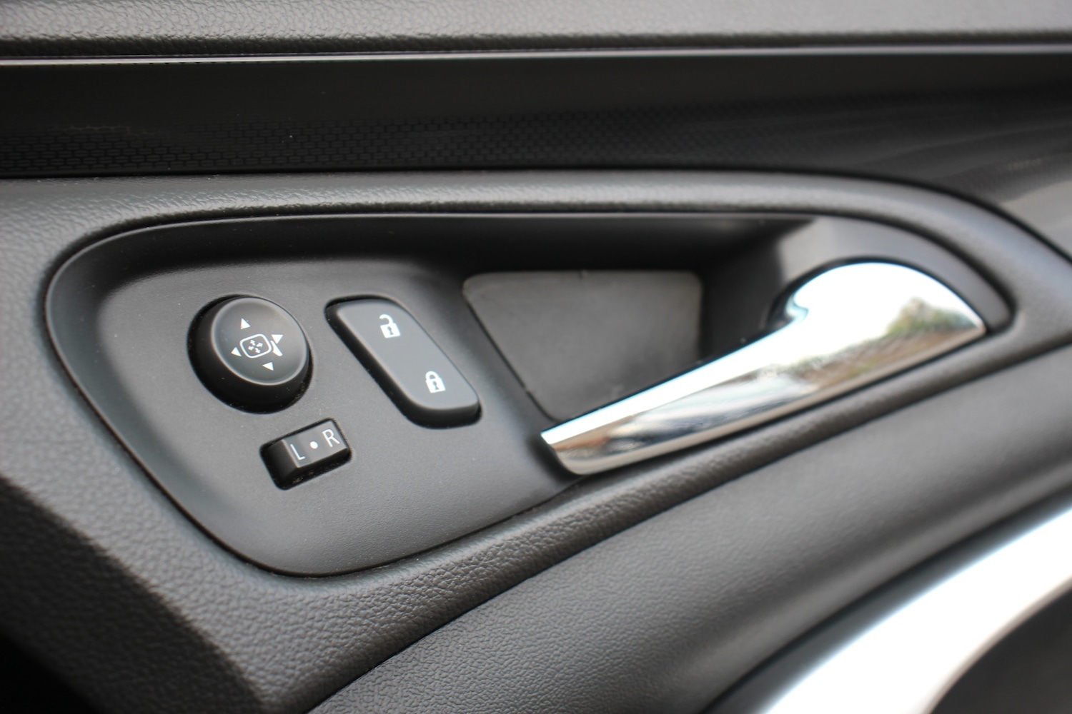 Used Vauxhall Insignia 2016 for sale - 76374518: Photo 48