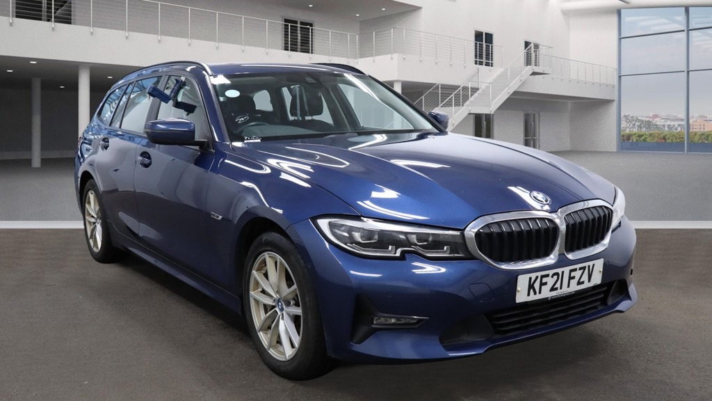 Used BMW 3 Series 2021 for sale - 76735128: Photo 1