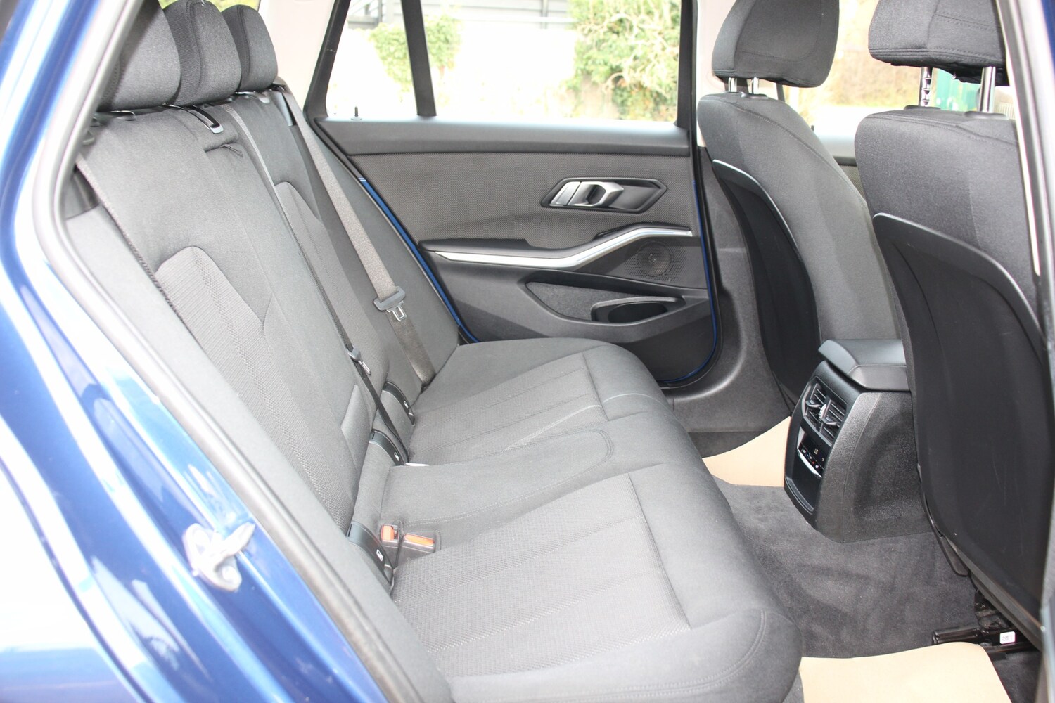 Used BMW 3 Series 2021 for sale - 76735128: Photo 31