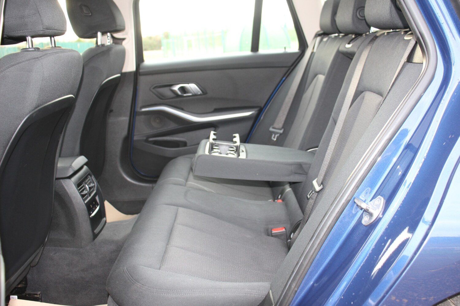 Used BMW 3 Series 2021 for sale - 76735128: Photo 32