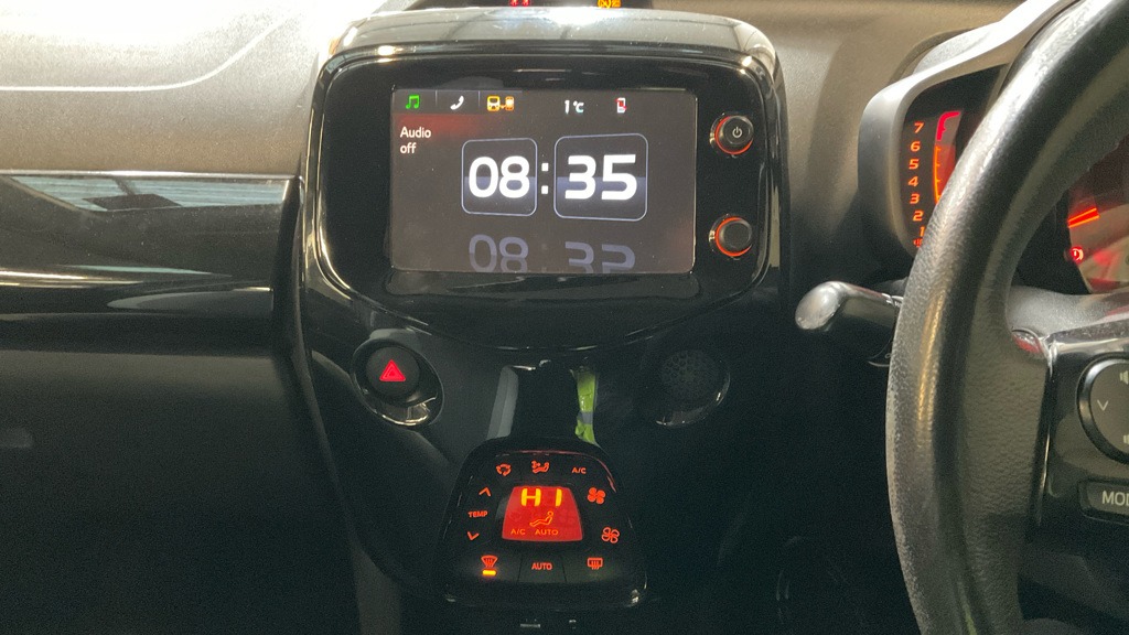 Used Ford Fiesta 2010 for sale - 77168783: Photo 13