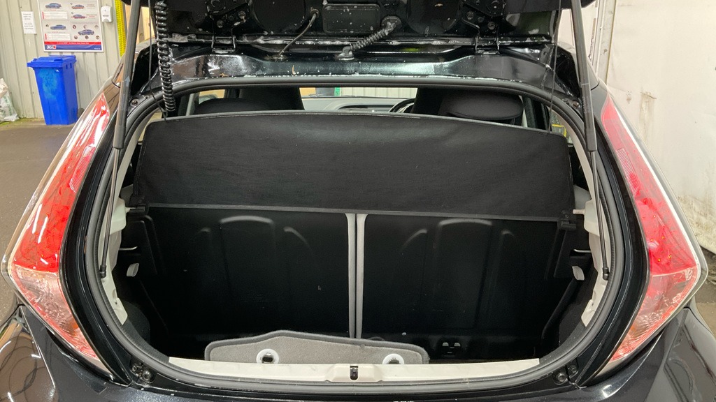 Used Ford Fiesta 2010 for sale - 77168783: Photo 9