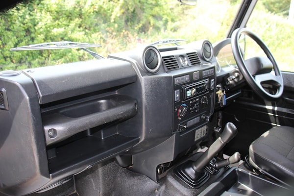 Used Land Rover Defender 2015 for sale - 74694665: Photo 15