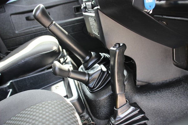 Used Land Rover Defender 2015 for sale - 74694665: Photo 41