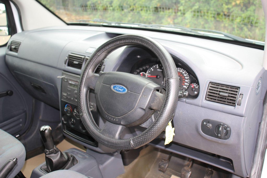 Used Ford Transit Connect 2016 for sale - 78162031: Photo 17