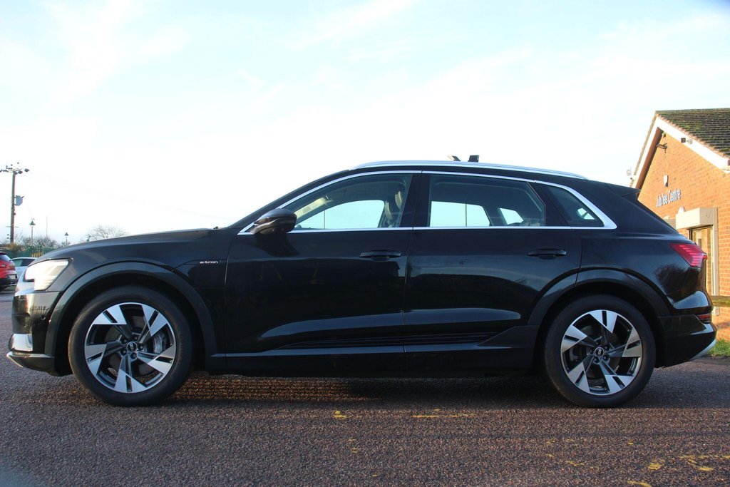 Used Audi e-tron 2021 for sale - 78162033: Photo 11