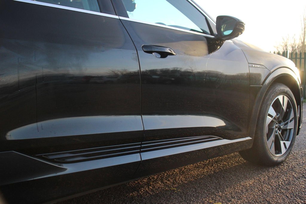 Used Audi e-tron 2021 for sale - 78162033: Photo 15