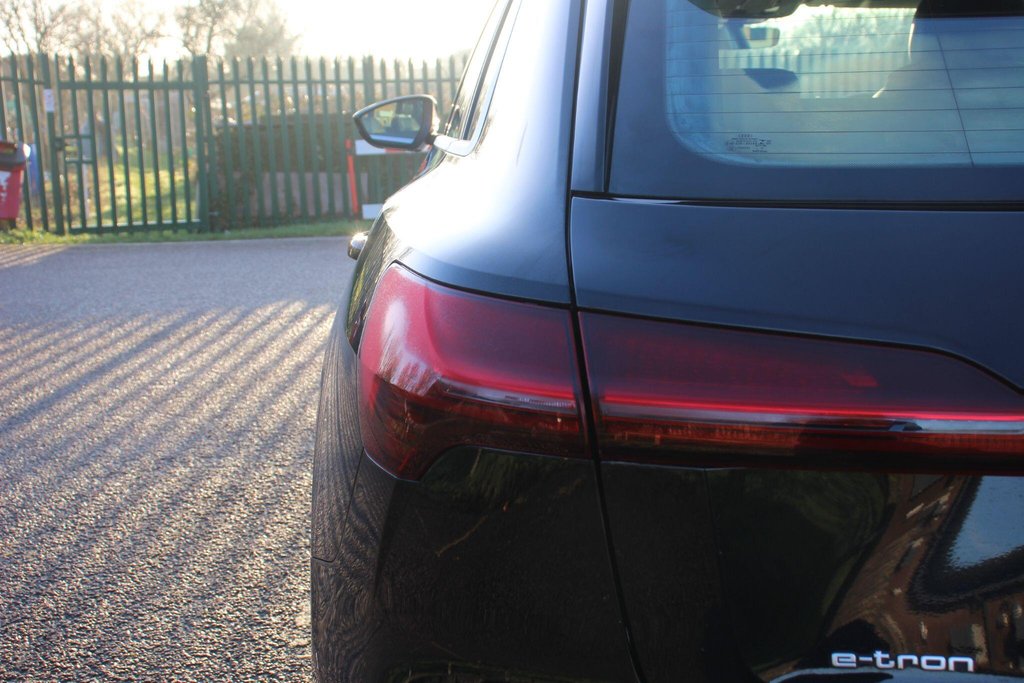 Used Audi e-tron 2021 for sale - 78162033: Photo 18