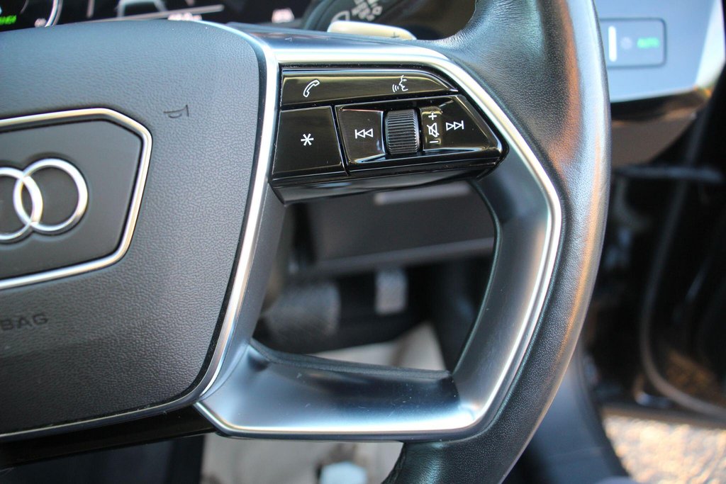 Used Audi e-tron 2021 for sale - 78162033: Photo 44