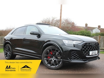 Used Audi RS Q8 2024 for sale - 76682407: Photo