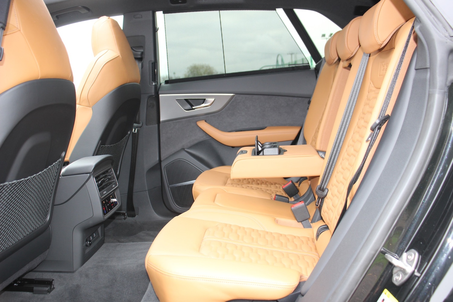 Used Audi RS Q8 2024 for sale - 76682407: Photo 31