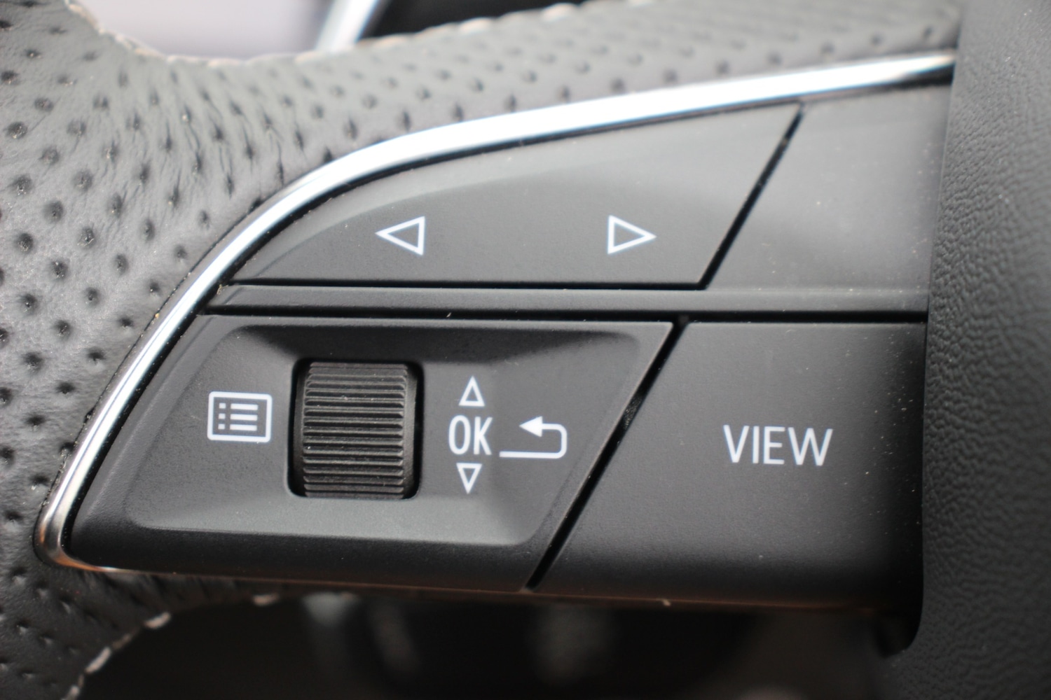 Used Audi RS Q8 2024 for sale - 76682407: Photo 38