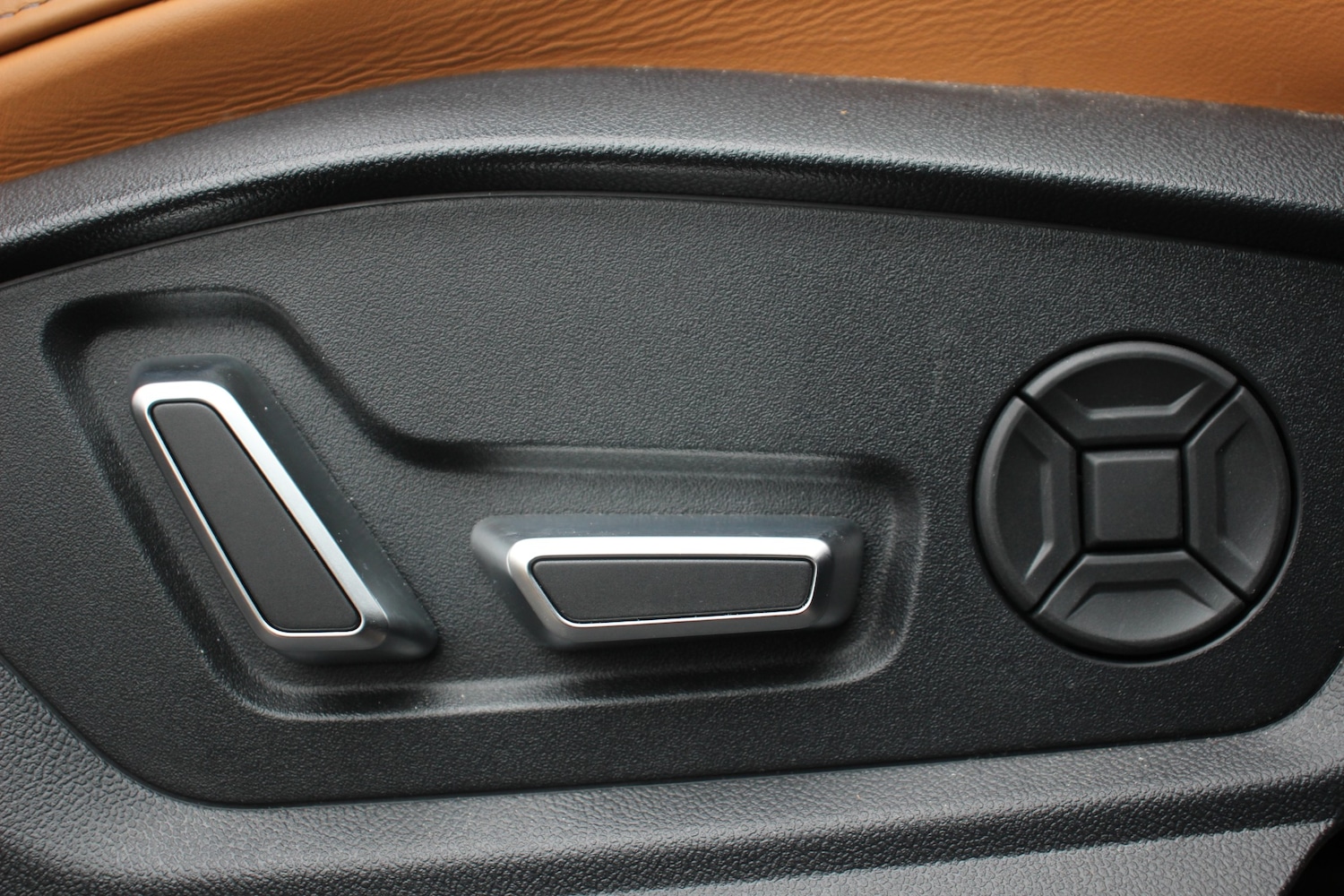 Used Audi RS Q8 2024 for sale - 76682407: Photo 46