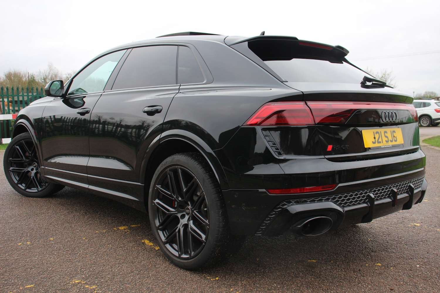 Used Audi RS Q8 2024 for sale - 76682407: Photo 6