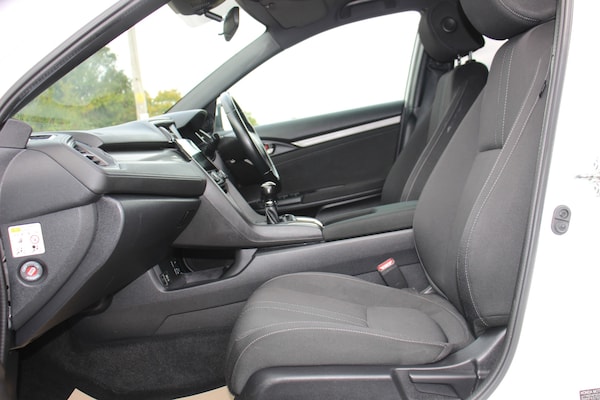 Used Honda Civic 2018 for sale - 75674478: Photo 14